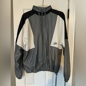 Nike Men’s Gray, White & Black Colorblock Windbreaker Jacket- Small